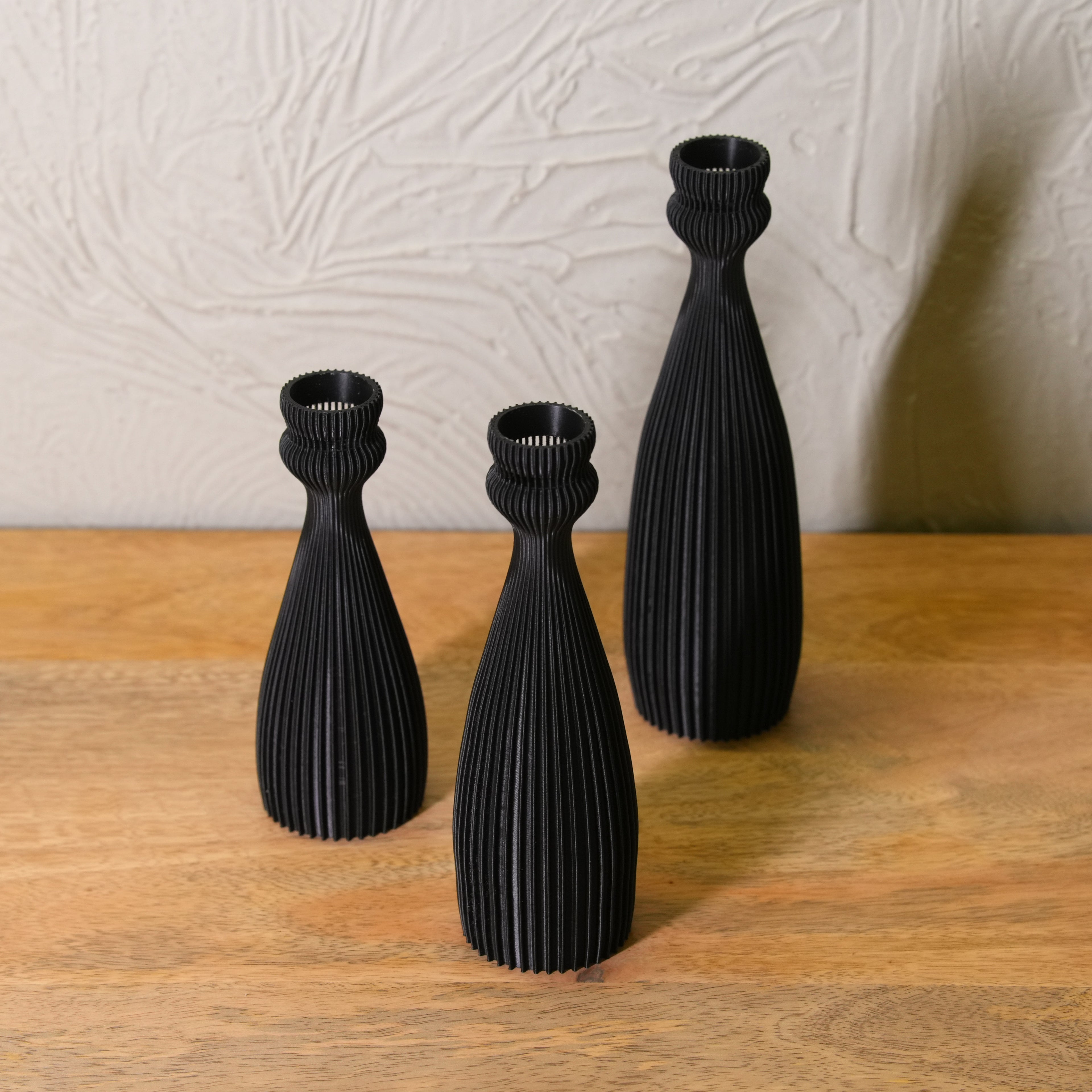 Noir Nest- Candle stand