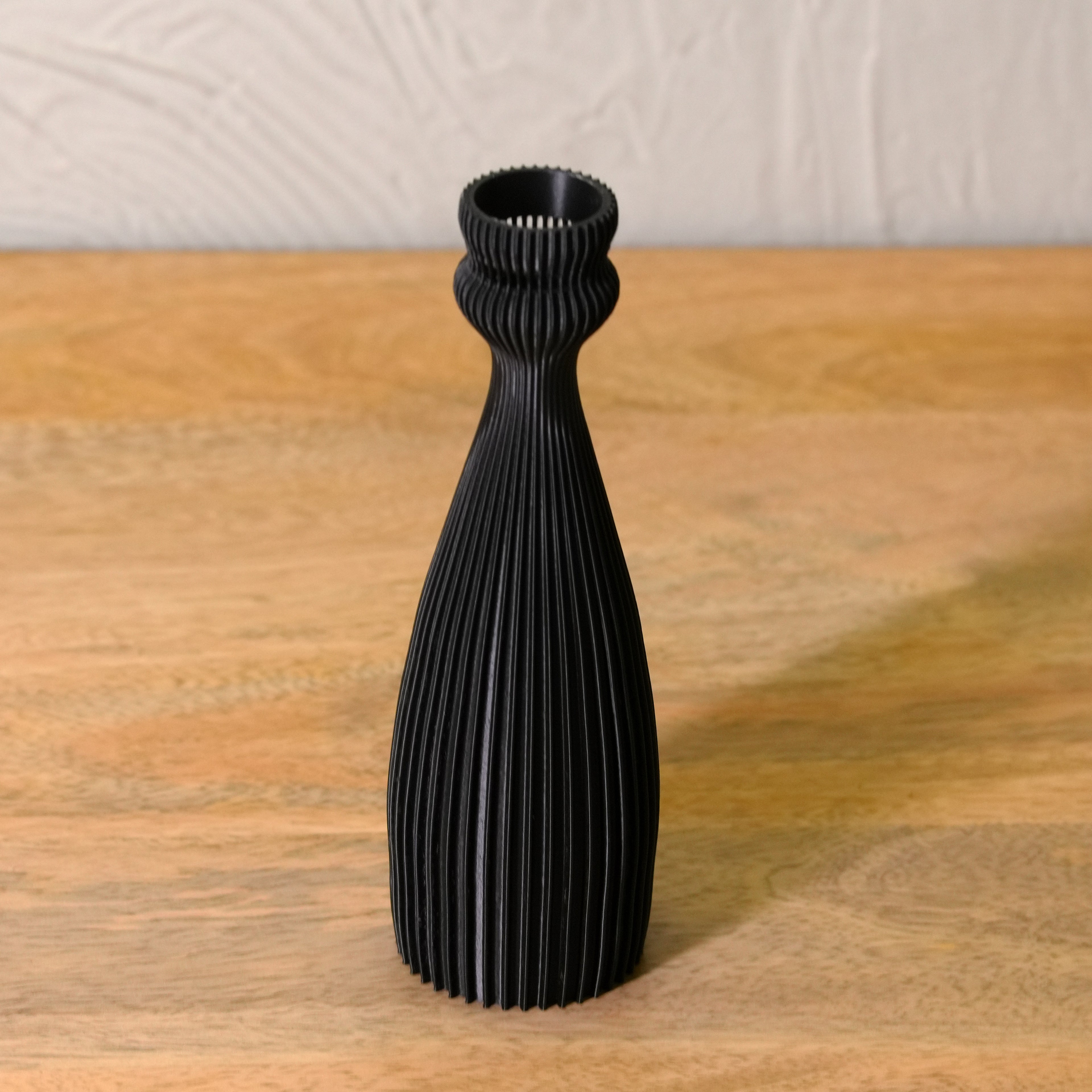Noir Nest- Candle stand